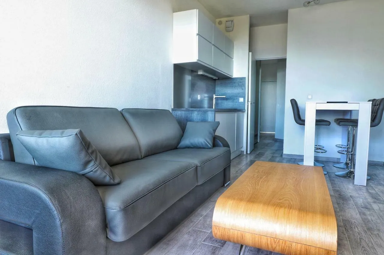 Apartment Hotel Luxe Vue Mer A 100 Metres Des Plages Etage 8 Villeneuve-Loubet